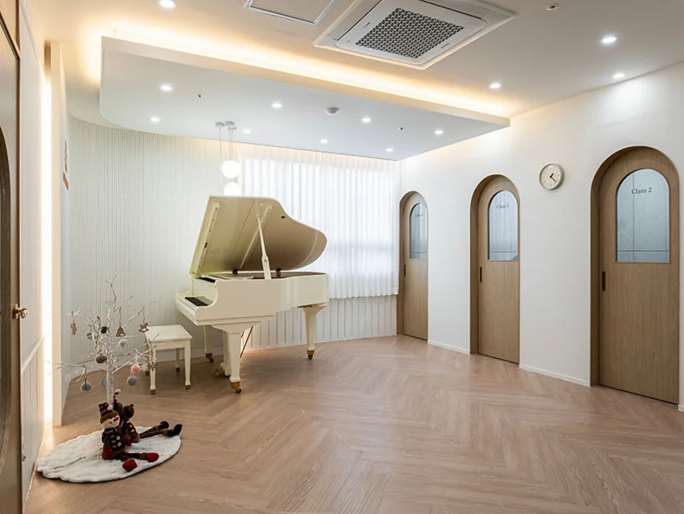 1 갤러리7